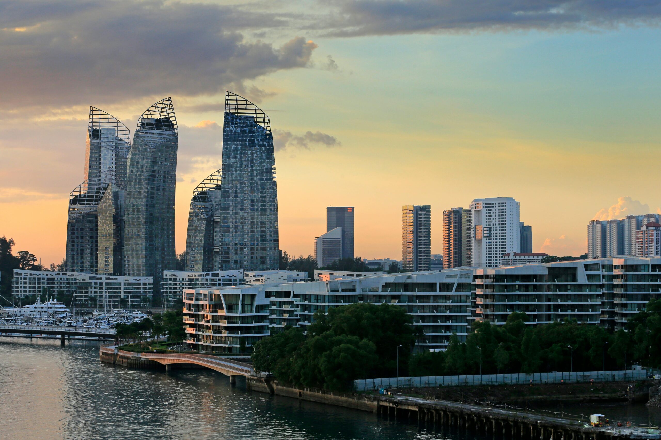 Yield vs. Growth: Navigating Singapore’s Property Market Strategies for the Modern Couple